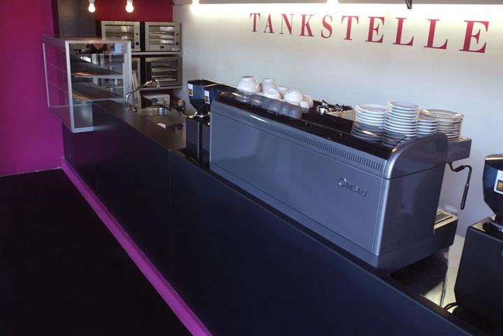 Adrianos "Tankstelle"
